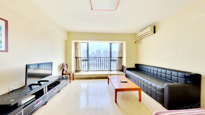 长江一号二手房实景图