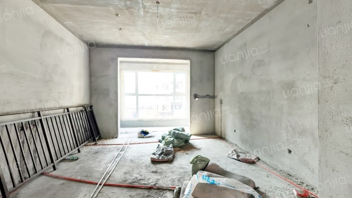 中央溪苑四期桂园二手房实景图