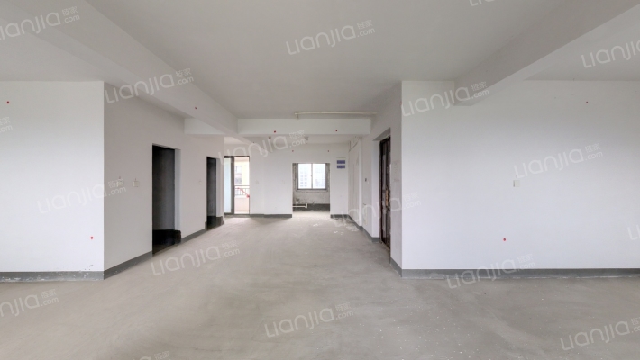 中梁梁泽润园二手房实景图