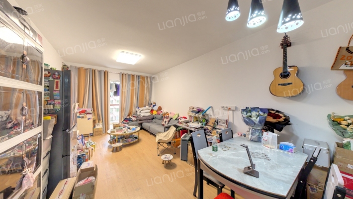 白天鹅花园二手房实景图