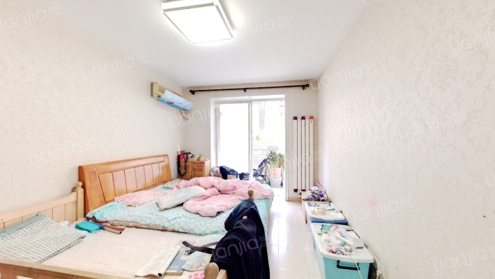 纪发公寓二手房实景图