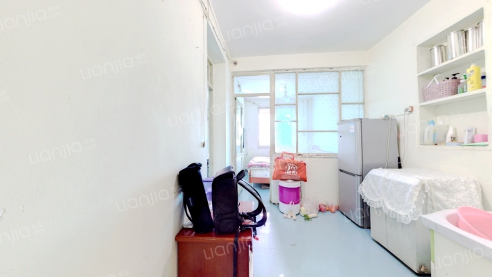 东巷七号工商银行家属院二手房实景图