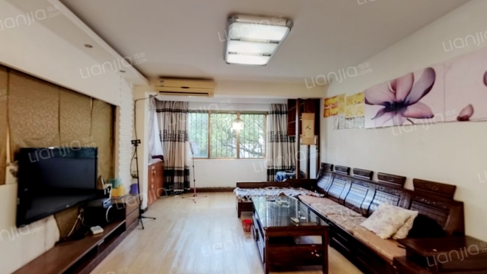 公园绿涛湾二手房实景图