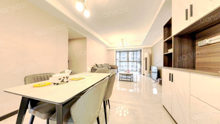 万科时代之光二手房实景图