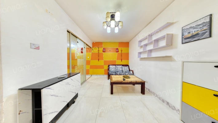 凯悦华庭二手房实景图