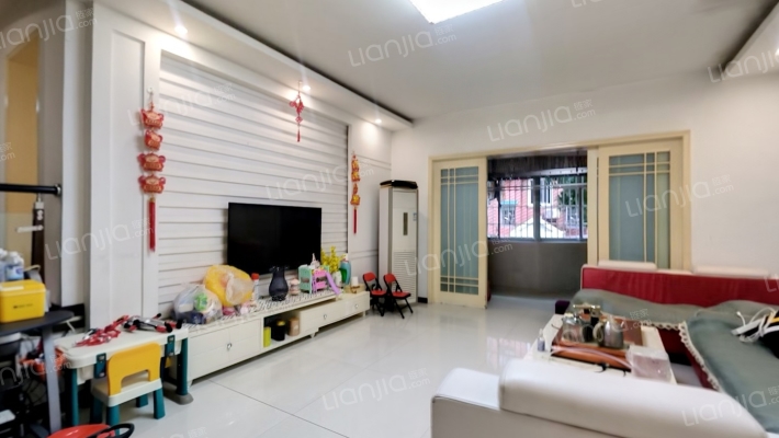 碧翠华庭二手房实景图