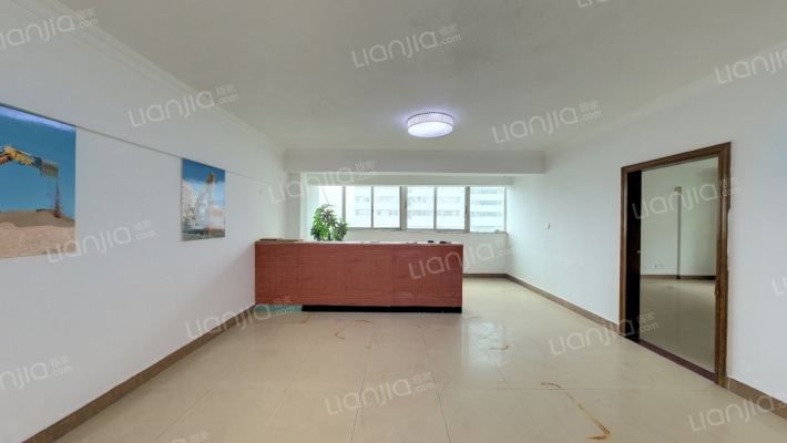 国际贸易商务大厦二手房实景图