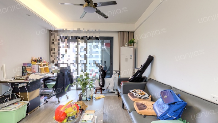 越秀悦映澜庭二手房实景图