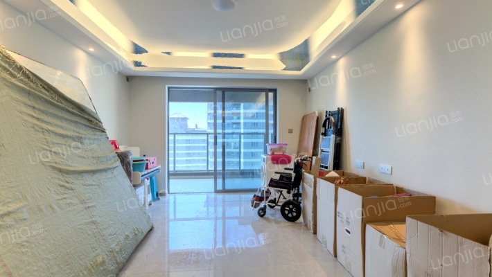 宝龙世家F区二手房实景图