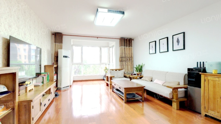 华远汤米公馆二手房实景图