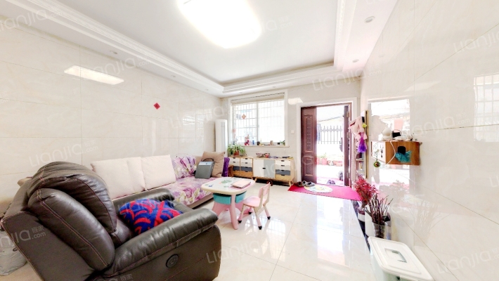 大宇花苑南区别墅二手房实景图