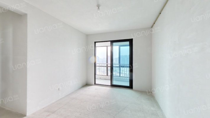 吕浦湾东玺二手房实景图