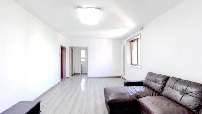 程庄路68号院二手房实景图