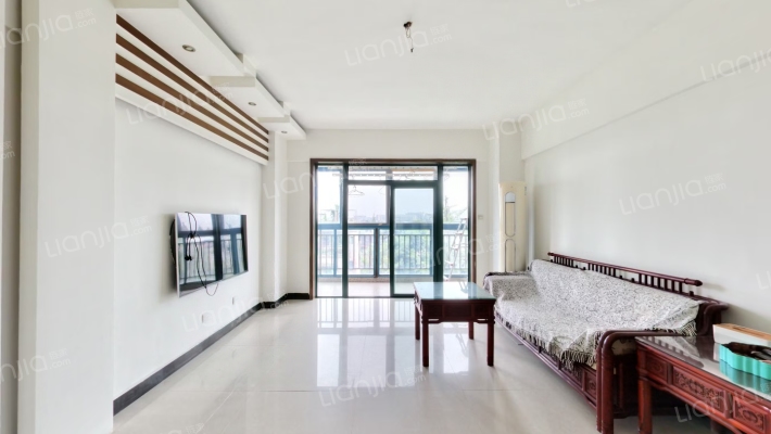 西区花园水云阁二手房实景图