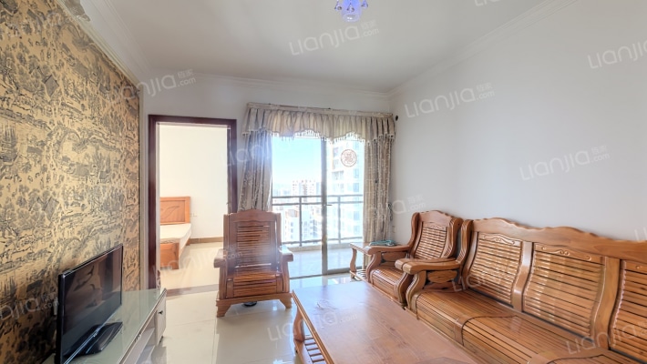 鸿威金都雅苑二手房实景图