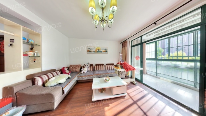 大湖城邦二手房实景图