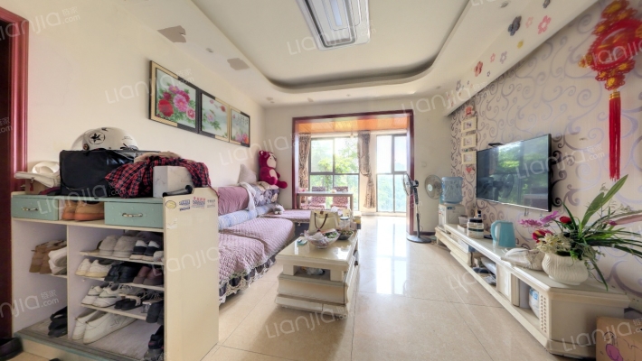 爱立方二手房实景图