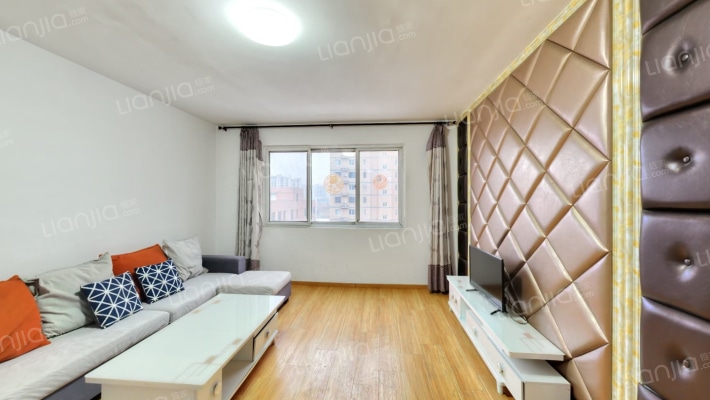 方城馨苑二手房实景图