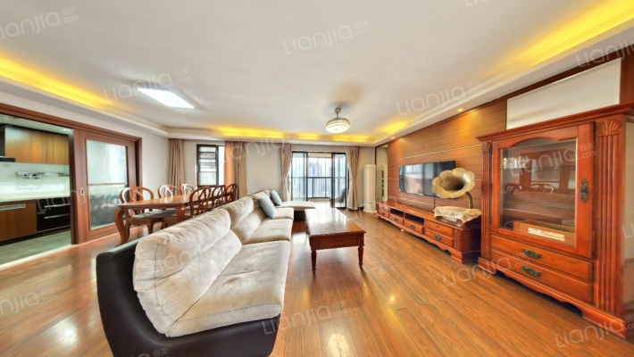 万科城一期二手房实景图