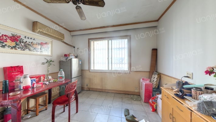 真合社区二手房实景图