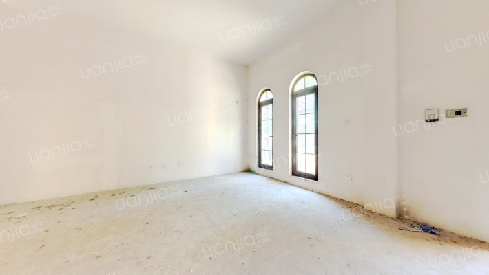 翡翠湾二手房实景图