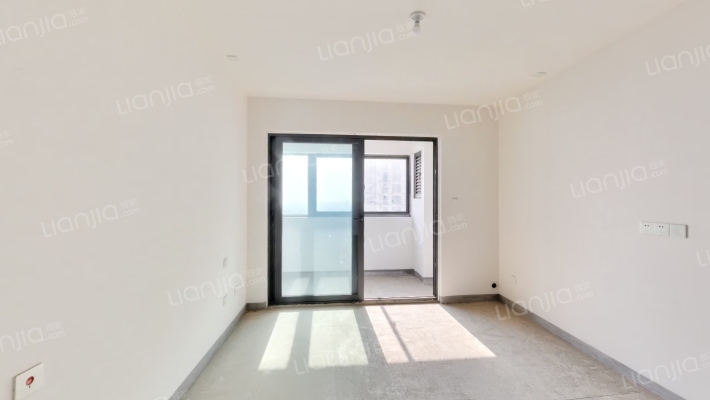 卓越华耀时代二手房实景图