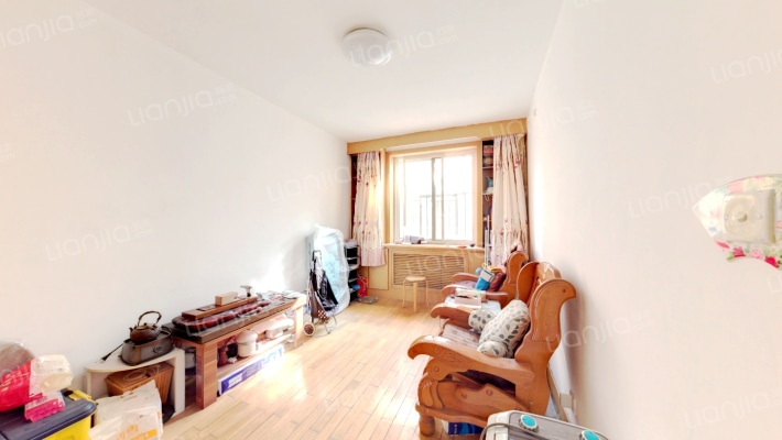 锦江园绿莲街二手房实景图