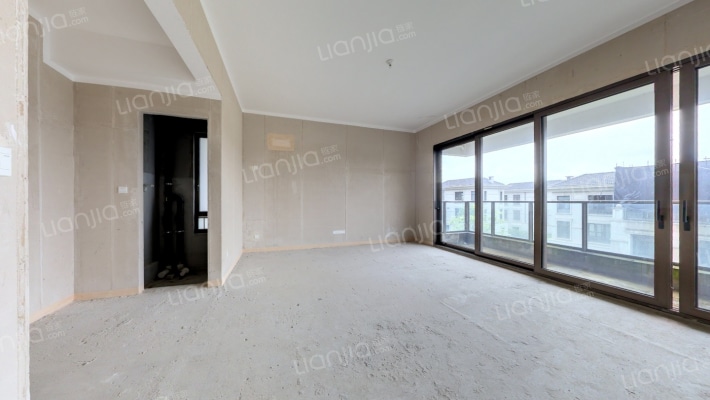 御景湾八号二手房实景图