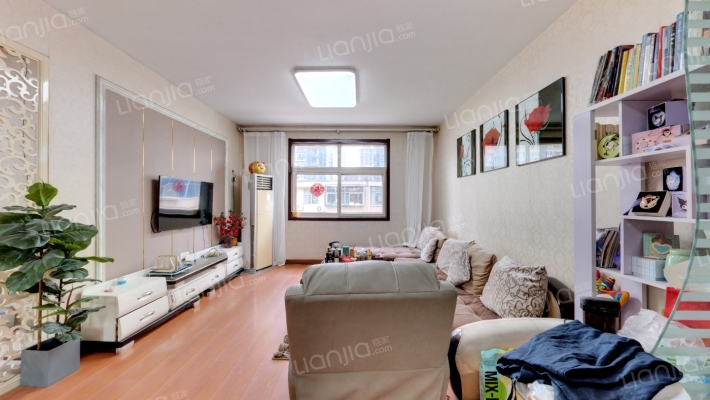 富寓花园二手房实景图