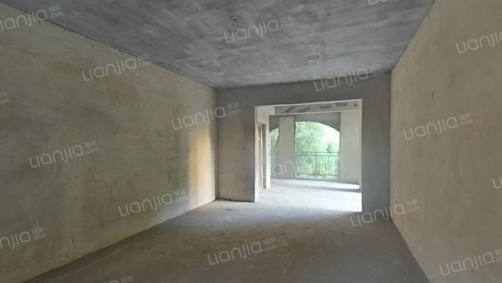 伴山公馆二期二手房实景图