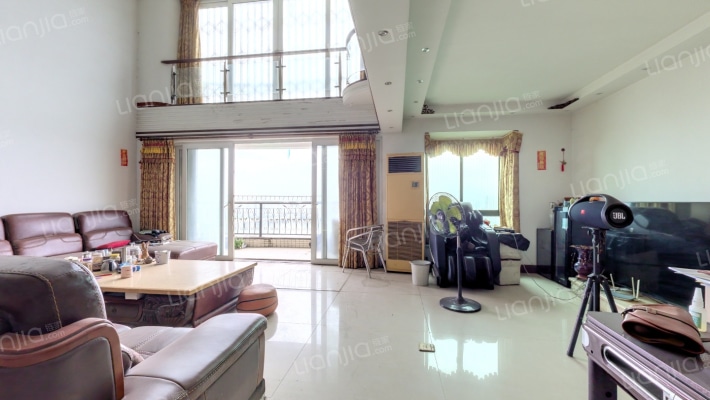 怡景湾二手房实景图