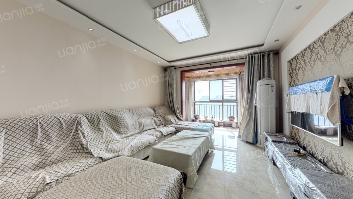 天朗大兴郡蔚蓝春城二手房实景图