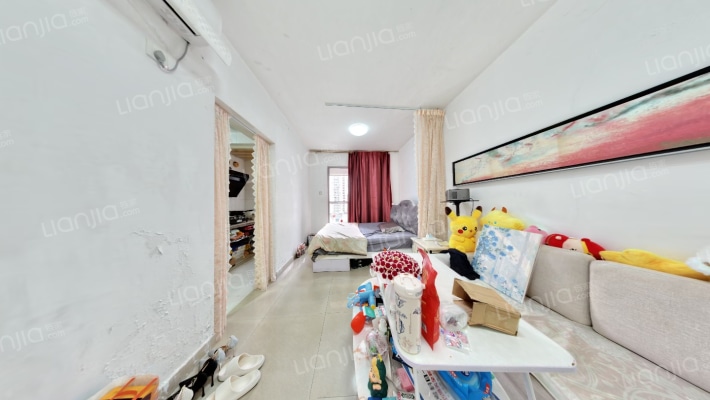 深蓝公寓二手房实景图