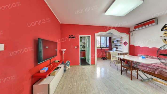 棕南西街1号二手房实景图