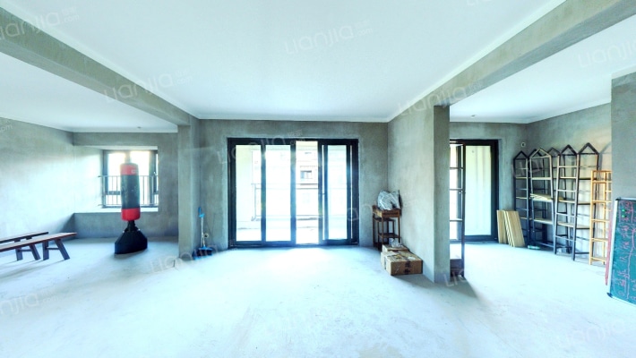 美的蝴蝶海六期二手房实景图