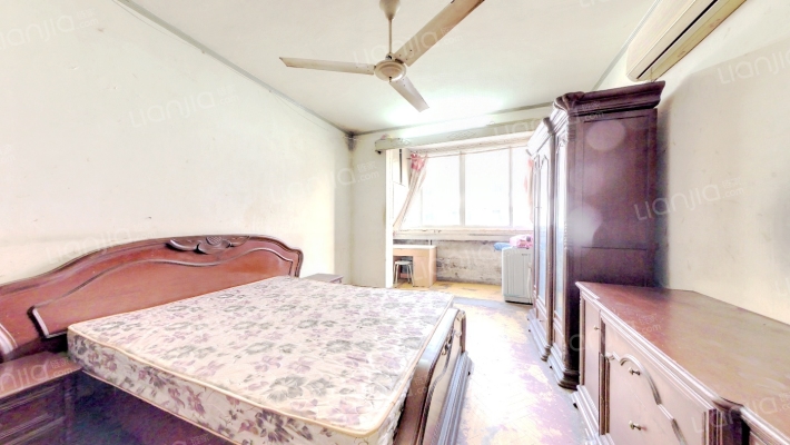 新宜小区二手房实景图