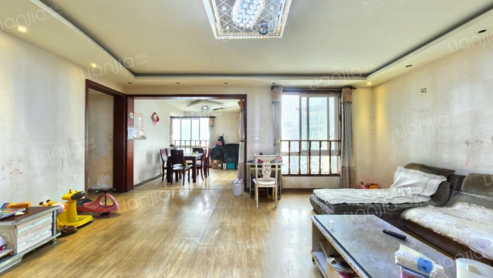 海韵楼二手房实景图