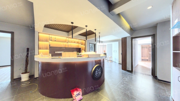 国际金融中心二手房实景图