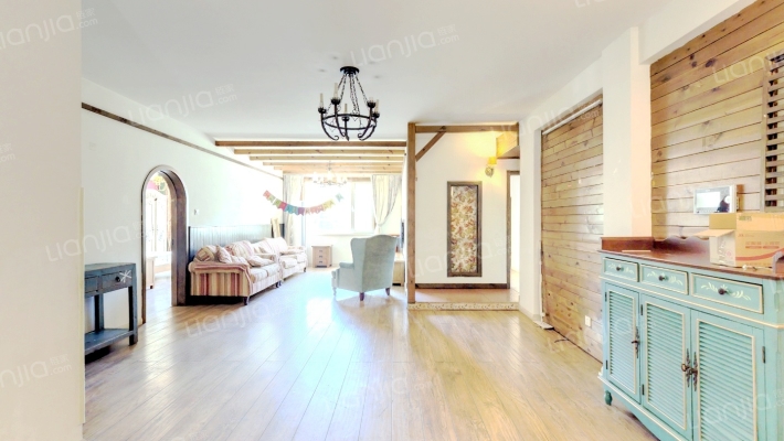 阿凯笛亚庄园二手房实景图