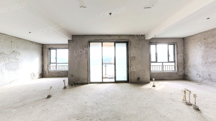 贵安新天地贵雅苑二手房实景图