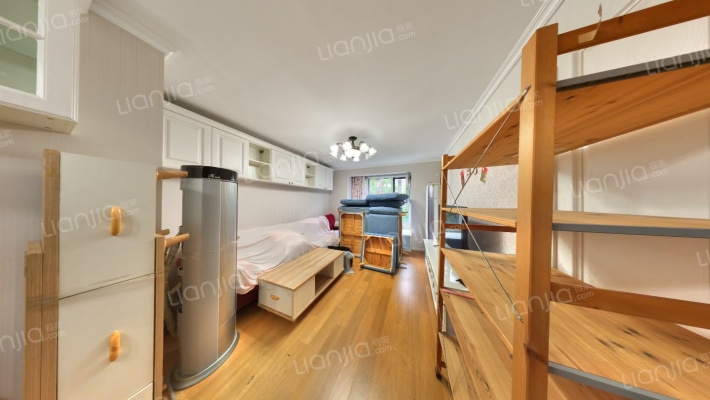 赏湖苑二手房实景图