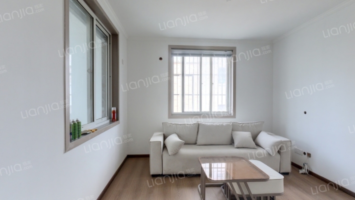 勤居苑东区二手房实景图