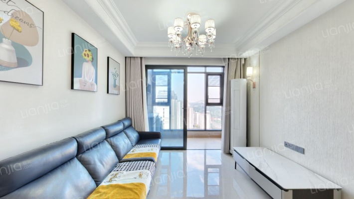 中新紫荆府二手房实景图