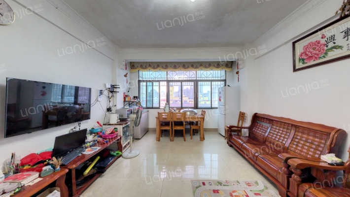 海南省烟草专卖局宿舍大院二手房实景图