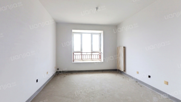 华阳路 理想城带拐角飘窗朝南两居满五税低-客厅