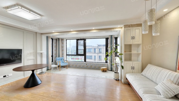 世茂招商语山二手房实景图