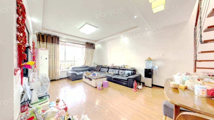 富轩豪景二手房实景图