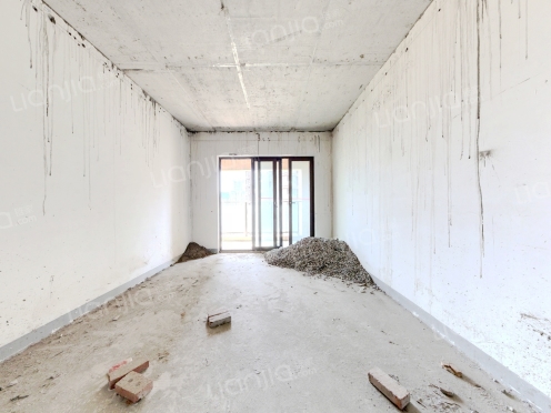 整租·长嘉汇四期 4室2厅 跃层 东/东南