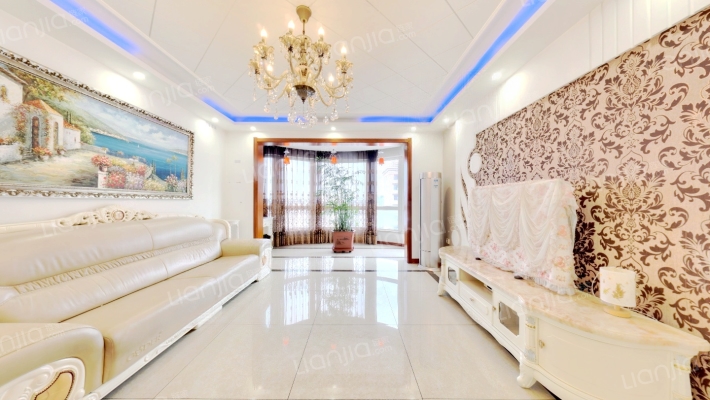 翡翠城二手房实景图