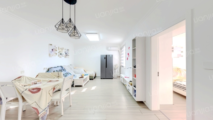 宜海格林镇A区二手房实景图